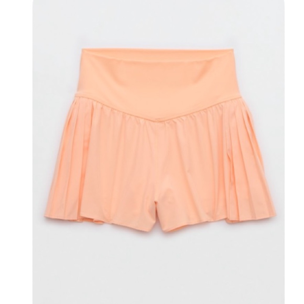 Peach Pleated Active shorts